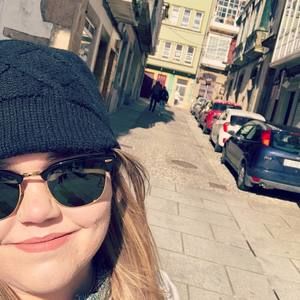 Meet your Posher, Katelyn